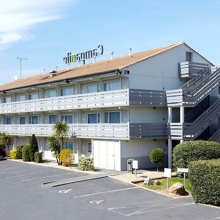 Campanile Nantes ~ Reze Aeroport Hotel Kültér fotó